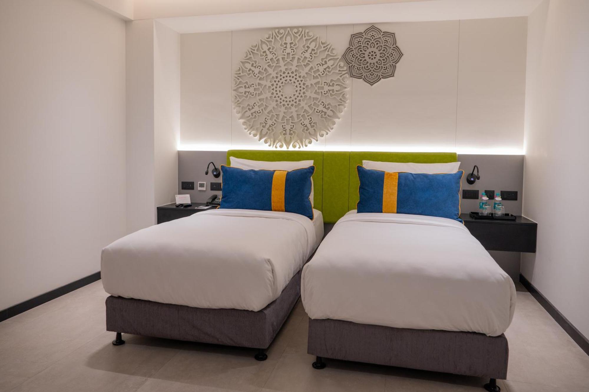Zibe Luxe Kakinada By Grt Hotels Esterno foto