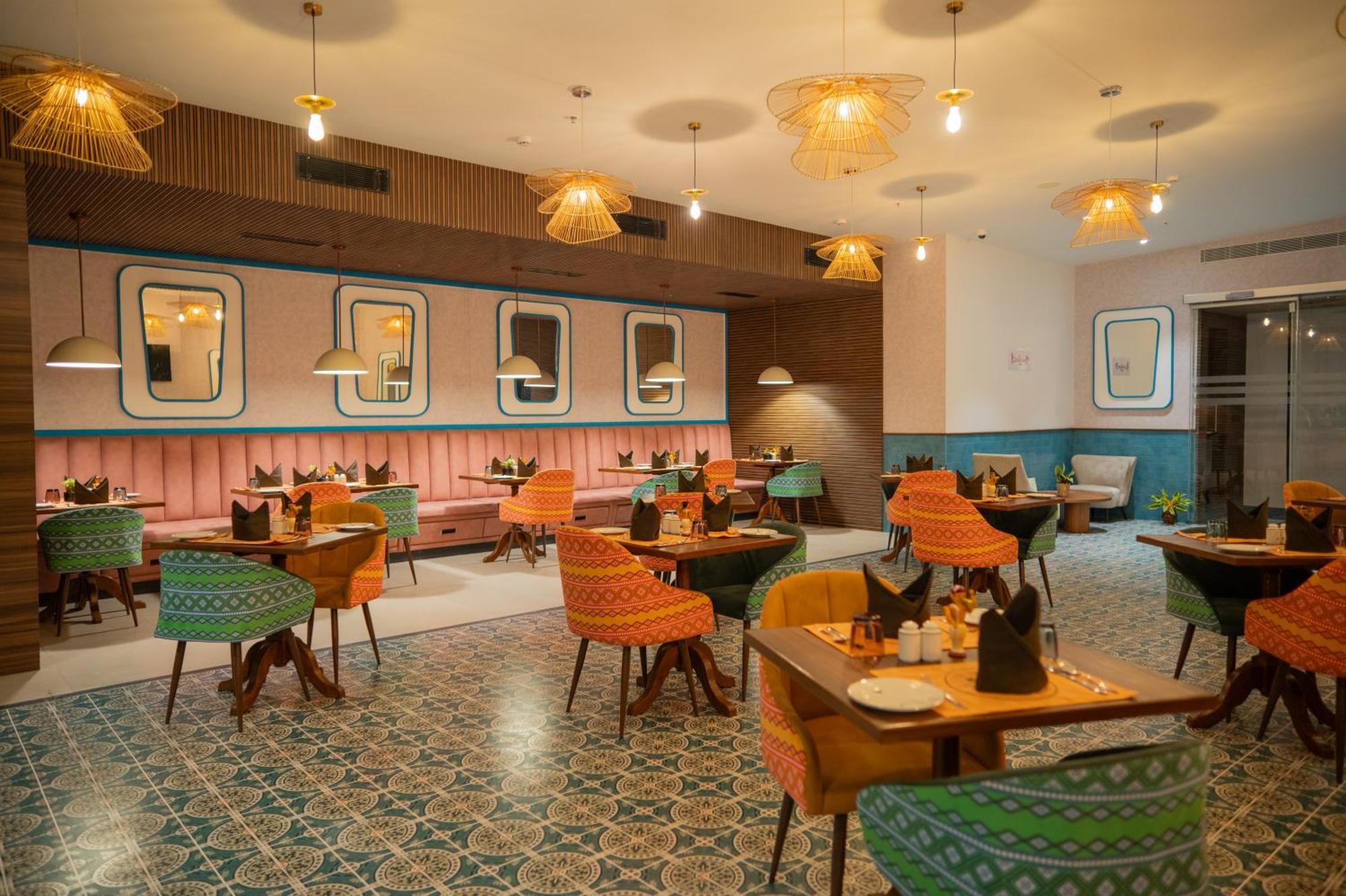 Zibe Luxe Kakinada By Grt Hotels Esterno foto
